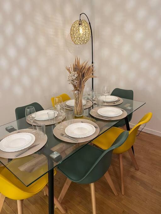 Paris-Montrouge Magnifique Appartement 3 Pieces De 75M2 Avec Parking - Tres Cosy Pour 1 - 8 Personnes Refait A Neuf -Entire Apartment Luxurious And Warm -Montrouge Paris 14Eme - Proche Aeroport Orly Parc Expositions Porte De Versailles Free Wifi Grat מראה חיצוני תמונה